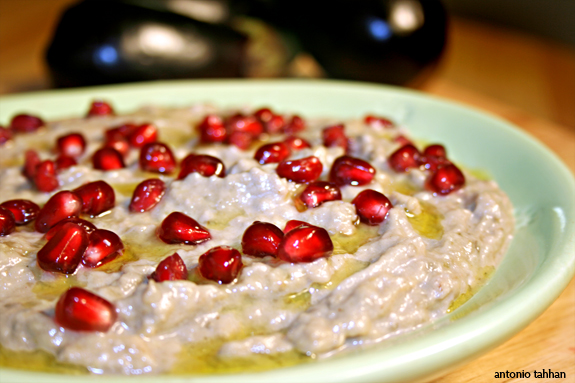 Baba Ganoush (بابا غنوج أو أبو غنوج)