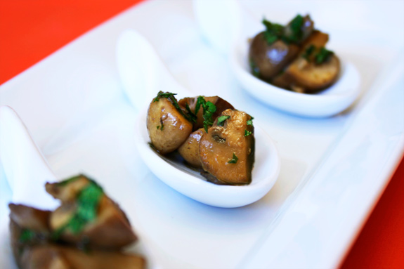 mushrooms cooked in lots and lots of garlic champis al ajillo