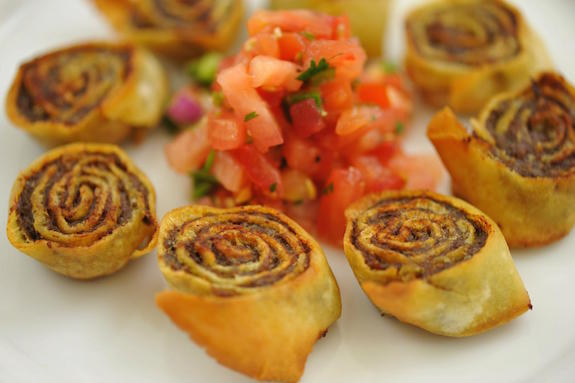 A plate of sujuk rolls (سجق رولز)